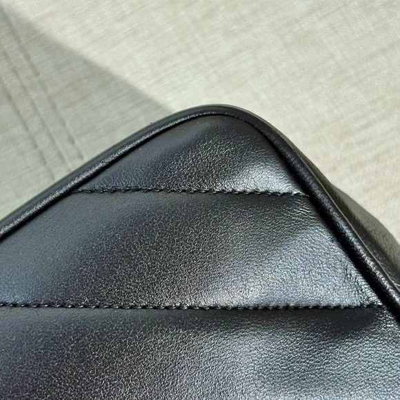 CHANEL Vintage Black Lambskin Chevron Flap Bag GHW - Picture 12 of 16